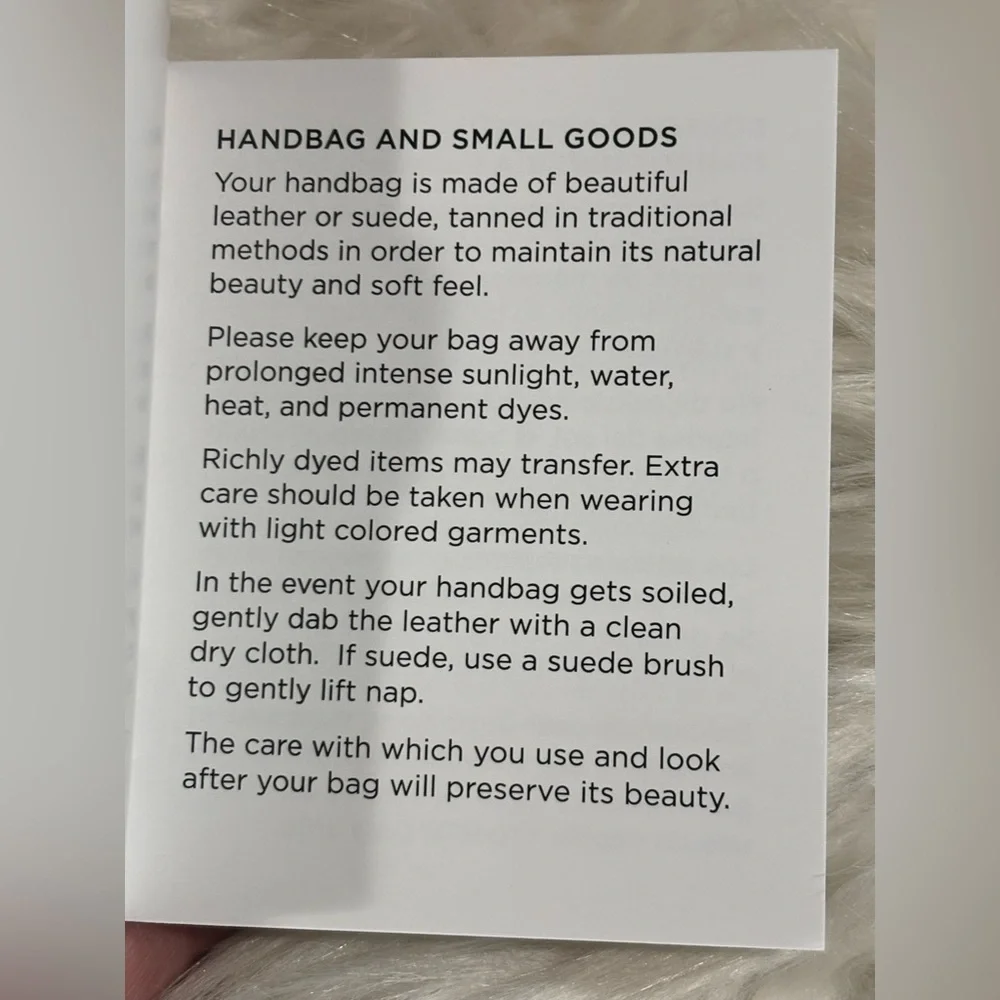 Michael Kors Lyra Small Leather Pochette NWT - Picture 10 of 16